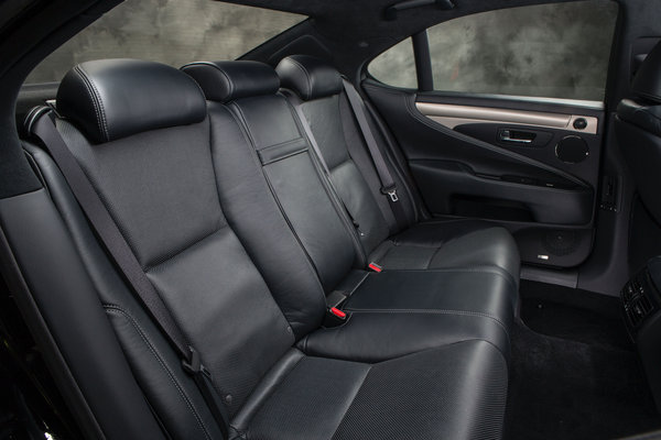2013 Lexus LS 460 F Sport Interior