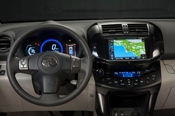 2013 Toyota RAV4 EV Instrumentation
