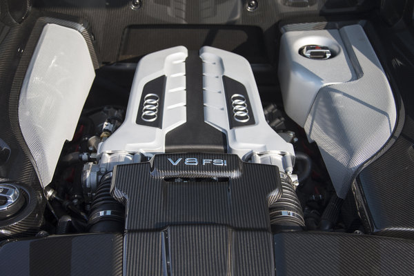 2014 Audi R8 Engine
