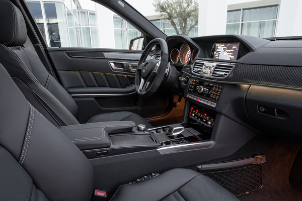2014 Mercedes-Benz E-Class Wagon E63 AMG  Interior