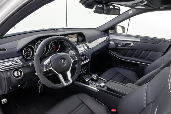 2014 Mercedes-Benz E-Class Wagon E63 AMG Interior