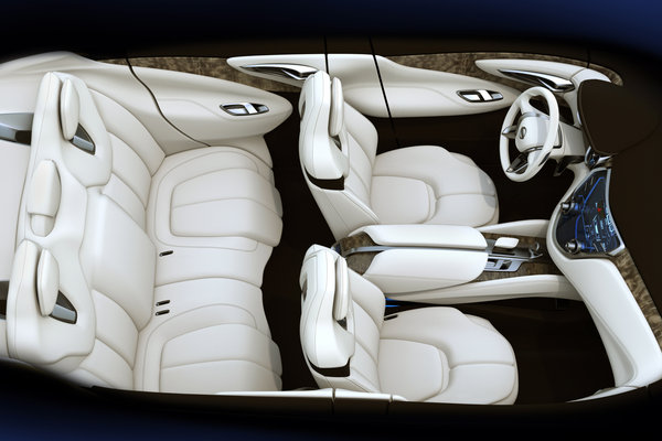 2013 Nissan Resonance Interior