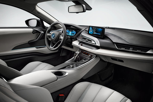 2014 BMW i8 Interior