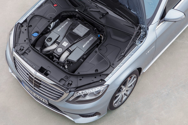 2014 Mercedes-Benz S-Class S63 AMG Engine
