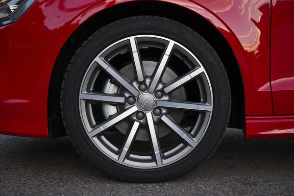 2015 Audi A3 Cabriolet Wheel