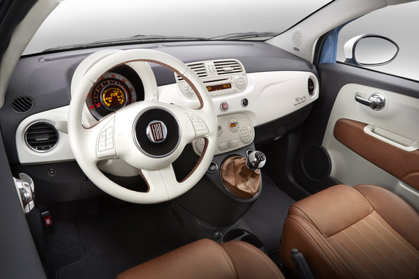 2014 Fiat 500 1957 Edition Interior