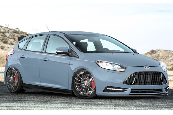 2013 Ford Focus ST by PM Lifestyle
