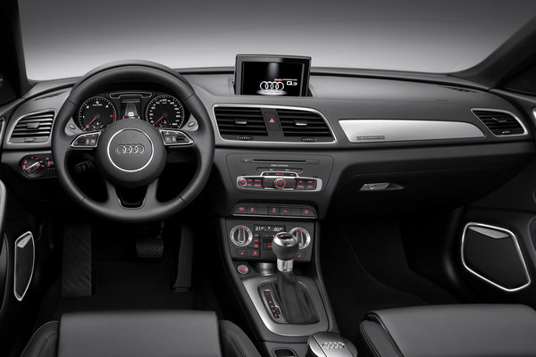 2015 Audi Q3 Interior