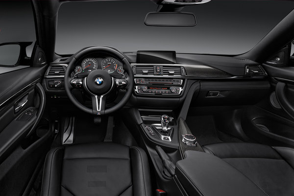 2015 BMW M4 Interior
