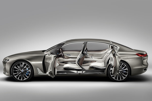 2014 BMW Vision Future Luxury Interior