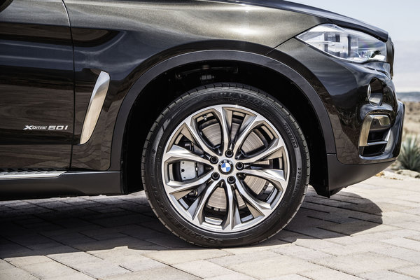 2015 BMW X6 xDrive50i Wheel