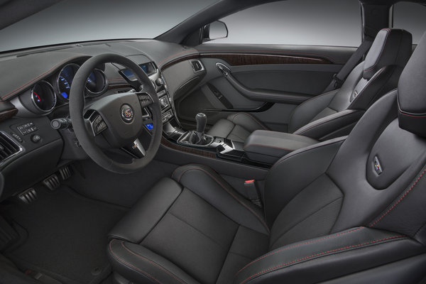 2015 Cadillac CTS-V Coupe Interior