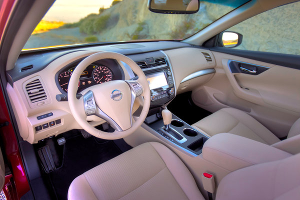 2015 Nissan Altima Interior