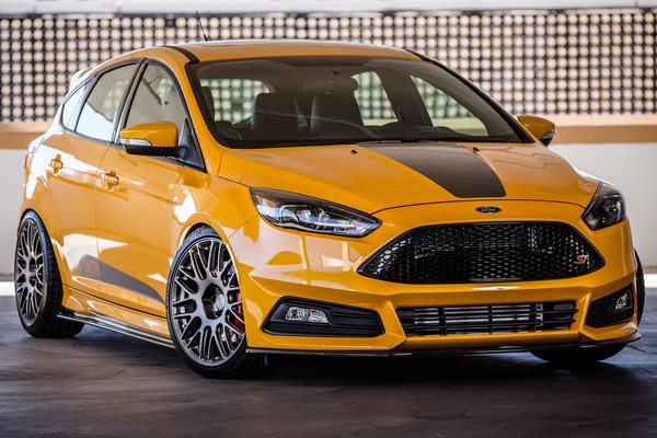 2015 Ford Focus ST by FSWERKS