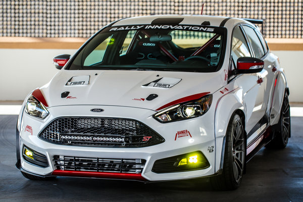 2015 Ford Focus ST by Rally Innovations