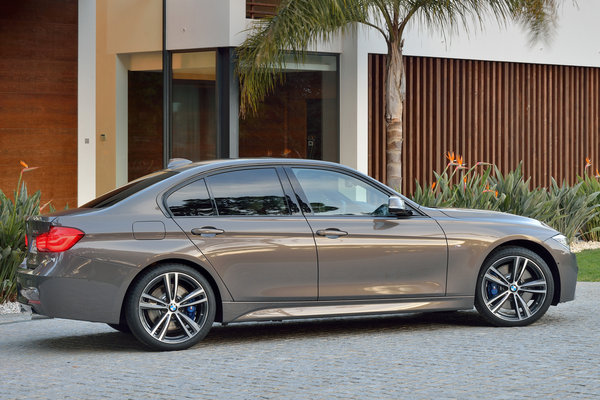 2016 BMW 3-Series sedan