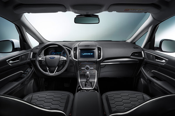 2017 Ford S-Max Interior