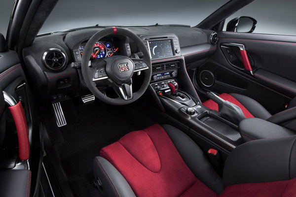 2017 Nissan GT-R NISMO Interior