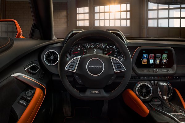 2018 Chevrolet Camaro Hot Wheels Edition Interior