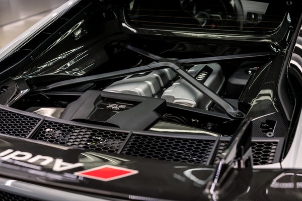 2018 Audi R8 V10 plus Coupe Competition package Engine