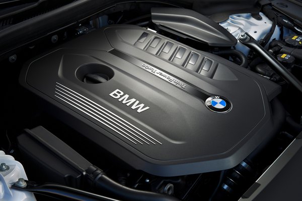 2018 BMW 6-Series Gran Turismo 640i xDrive Engine