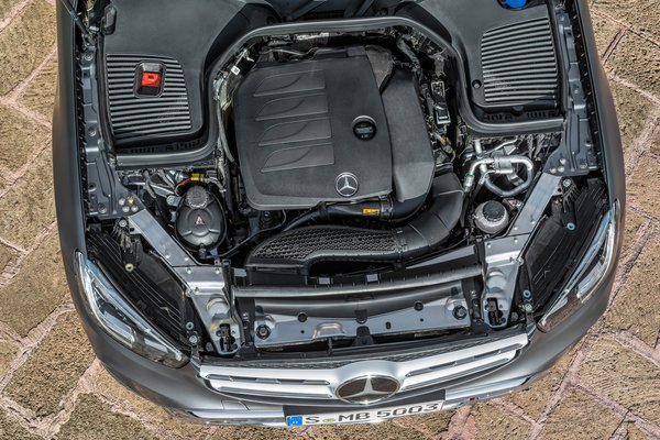 2020 Mercedes-Benz GLC-Class Engine