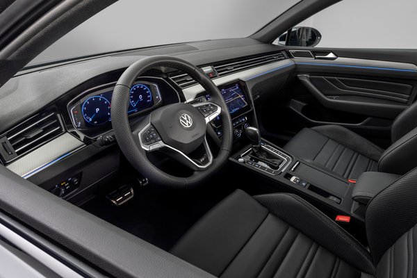 2020 Volkswagen Passat Variant R-Line Edition Interior