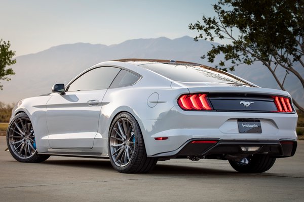 2019 Ford Mustang Lithium