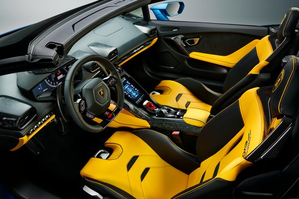2020 Lamborghini Huracan Evo Spyder RWD Interior