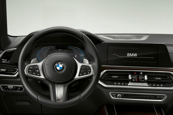2021 BMW X5 xDrive45e iPerformance Instrumentation