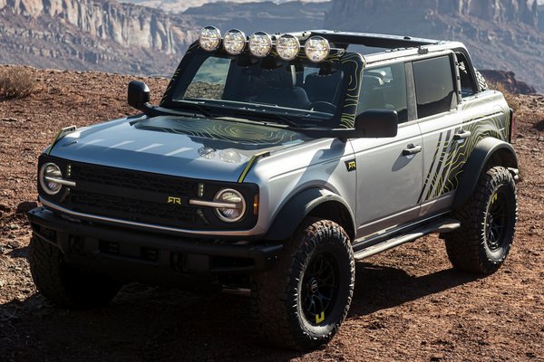 2021 Ford Custom Bronco by RTR Vehicles
