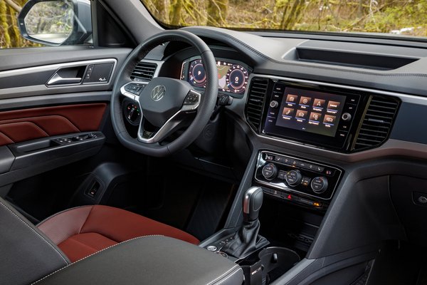 2020 Volkswagen Atlas Cross Sport SEL Premium R Line Instrumentation