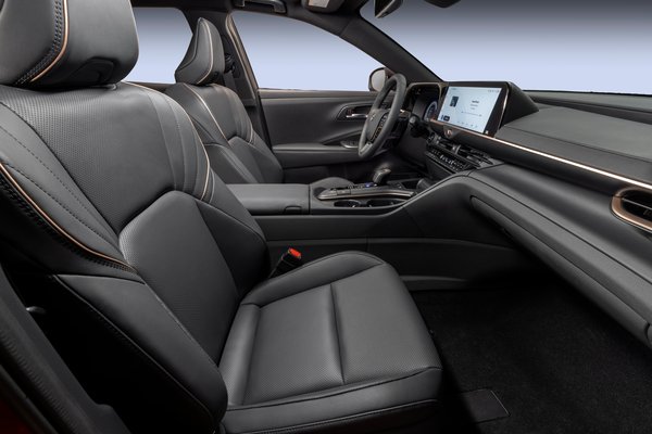 2023 Toyota Crown Platinum Interior