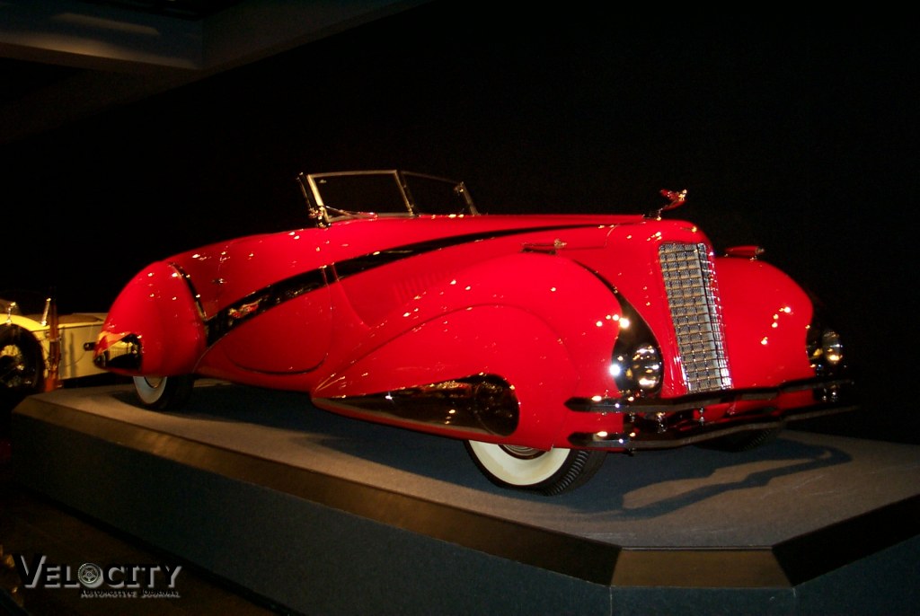 1937 Cadillac Series 37-90 V16 Cabriolet