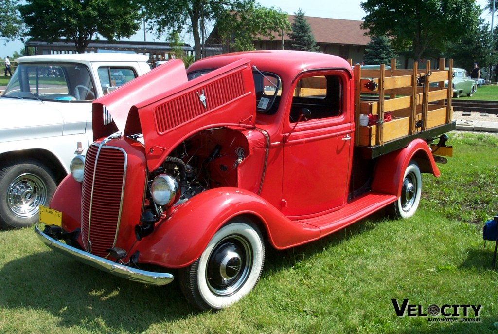 1937 Ford truck