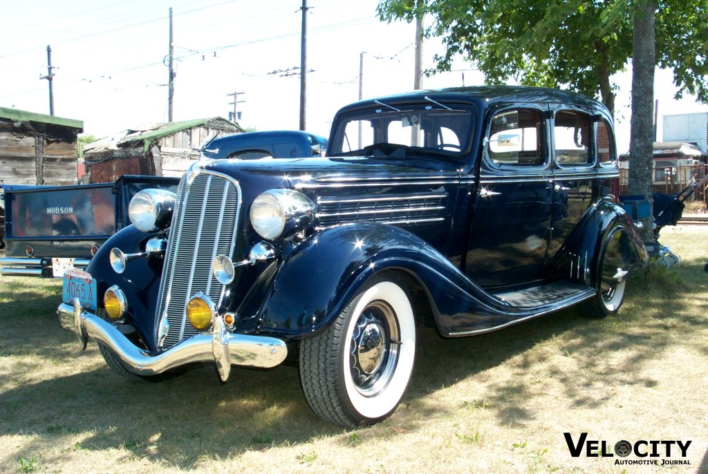 1935 Hudson 8