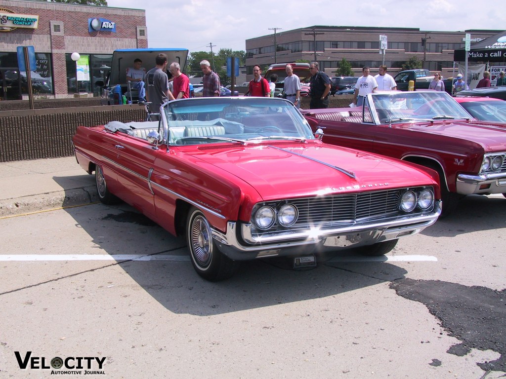 1962 Oldsmobile Super 88 convertible