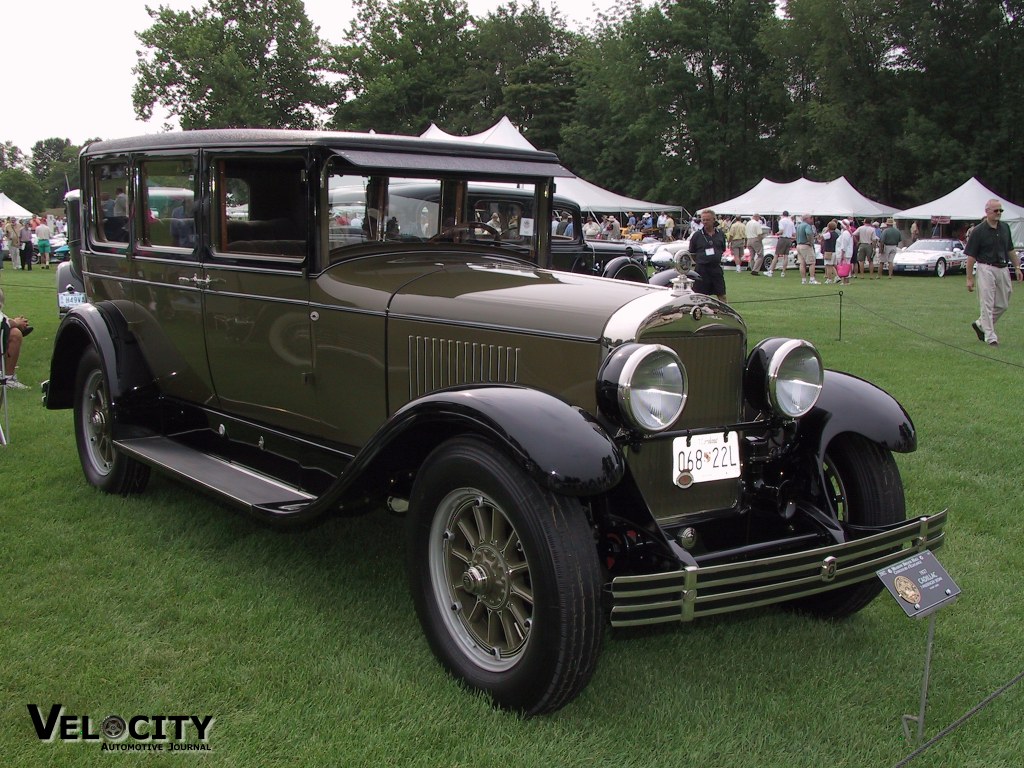 1927 Cadillac 7-passenger sedan