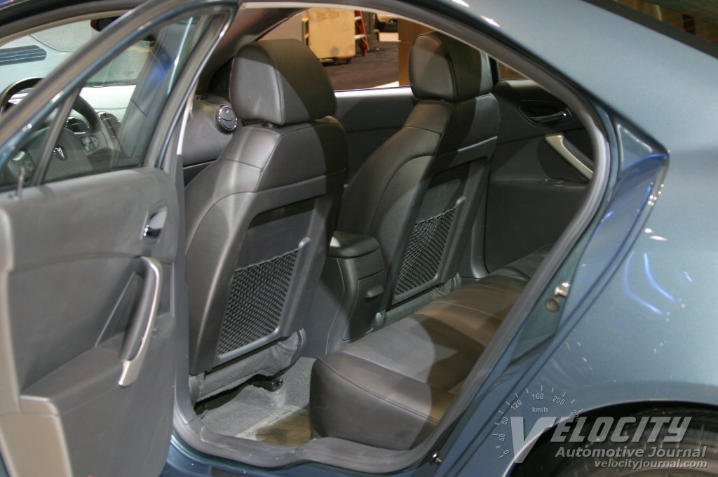 2005 Pontiac G6 Interior