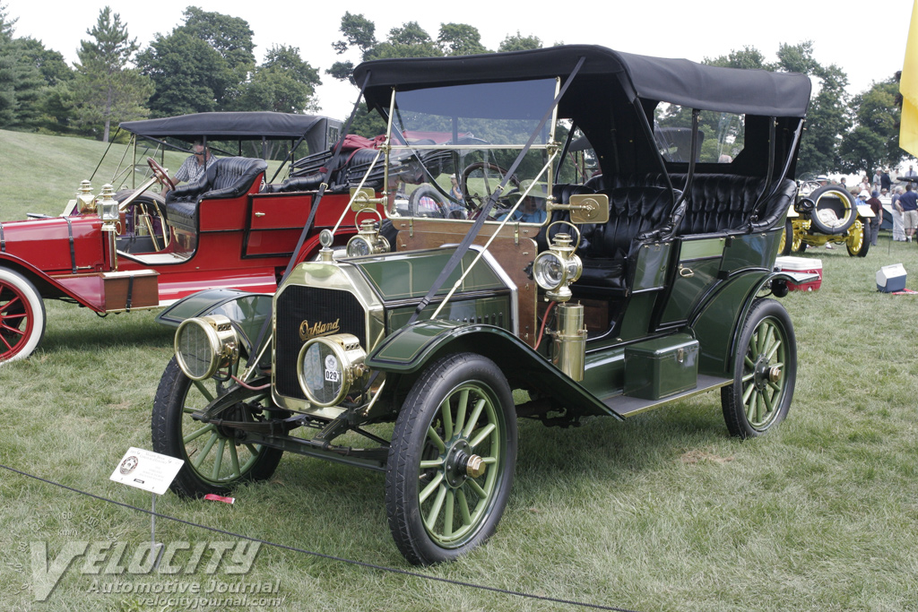 1910 Oakland Model K Touring Car