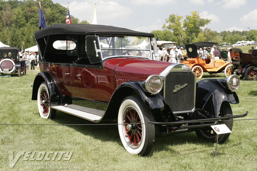 1924 Pierce-Arrow touring