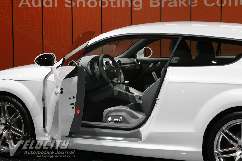 2005 Audi Shooting Brake Interior