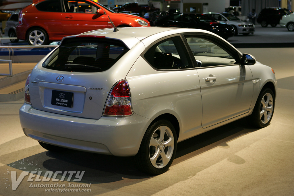 2007 Hyundai Accent 3d