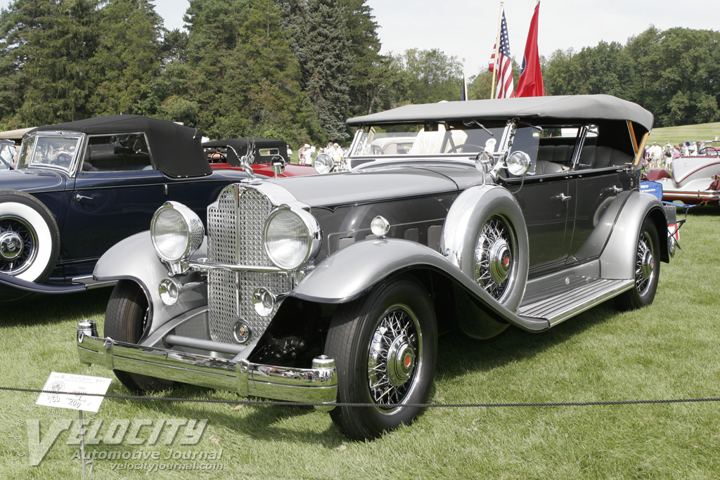 1932 Packard 903