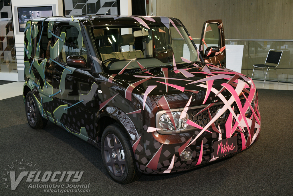 2008 Nissan Cube Nielus Art Car