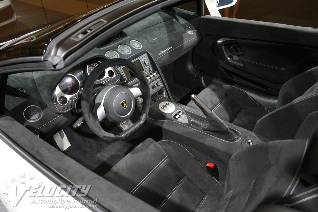 2009 Lamborghini Gallardo LP560-4 Spyder Interior