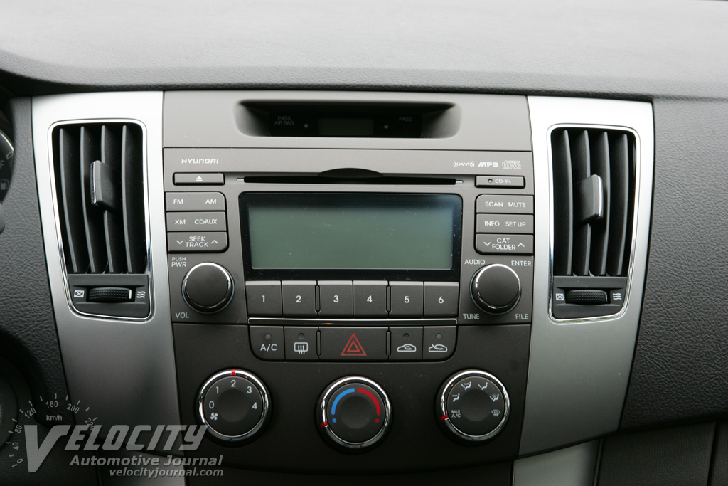 2009 Hyundai Sonata SE Instrumentation