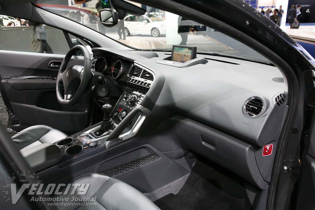 2010 Peugeot 3008 Interior