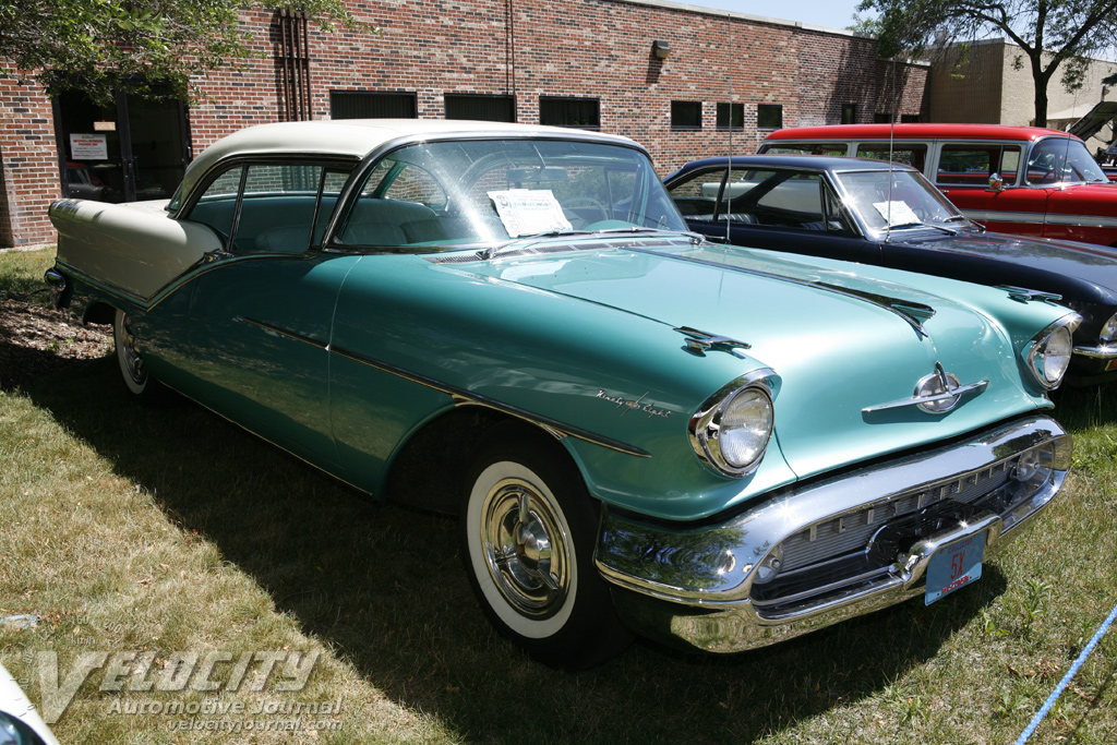 1957 Oldsmobile Starfire 98