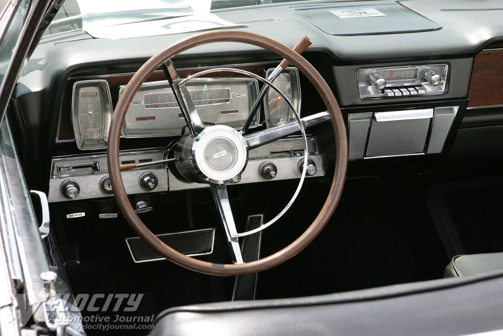 1962 Lincoln Continental Instrumentation